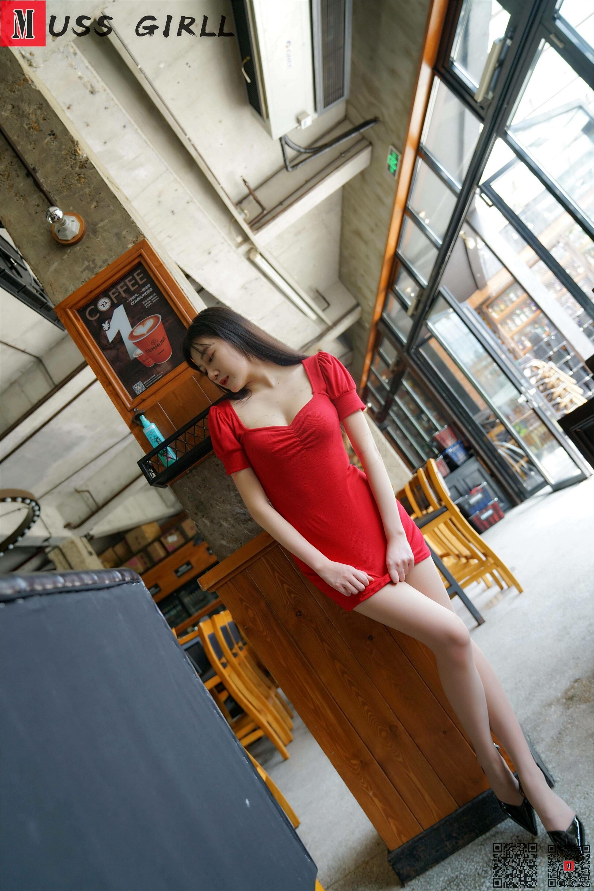 MussGirl慕丝女郎  NO.165 火辣红裙高跟